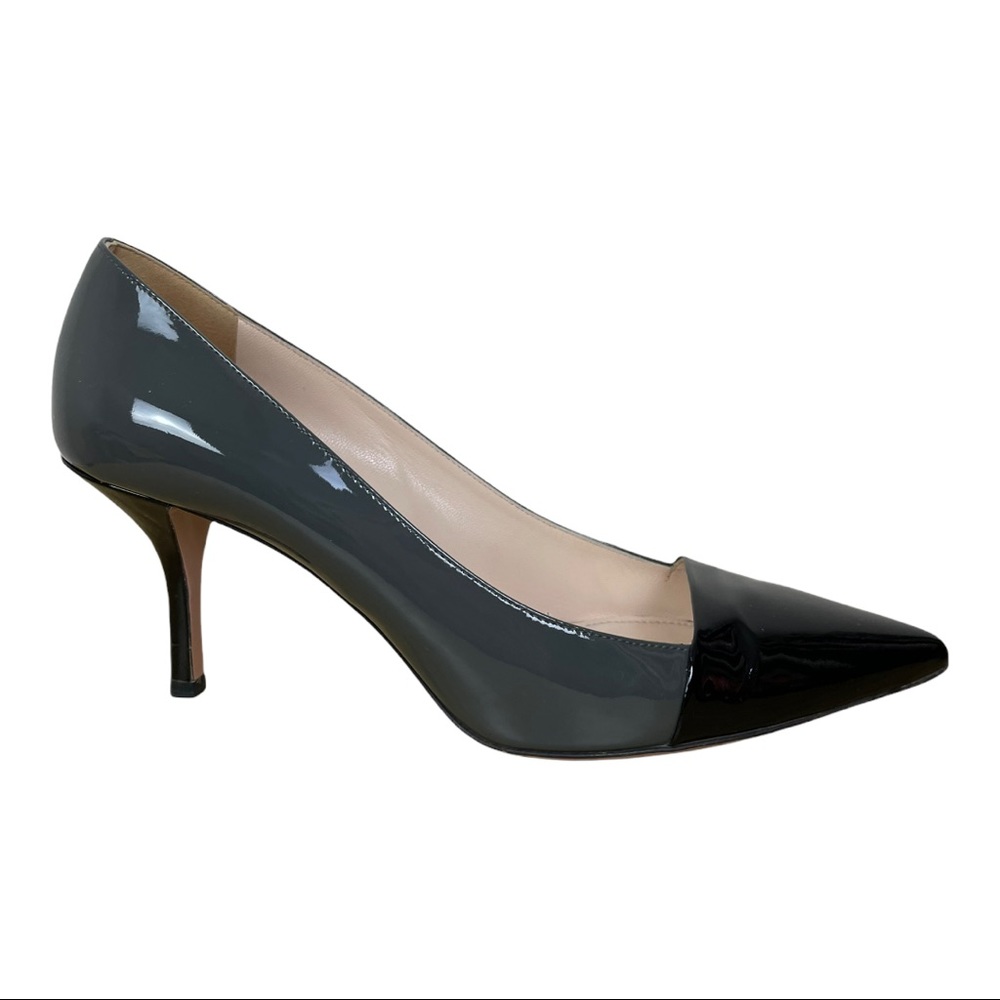 Prada Size 41 (US Size 11) Grey Black Patent Leather Pointed Cap Toe Pumps
